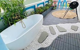 Lushstay Rooftop - Hanoi Train Station